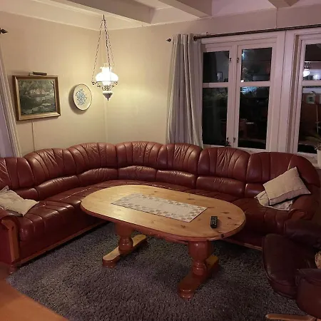 Cozy House Closw Lii