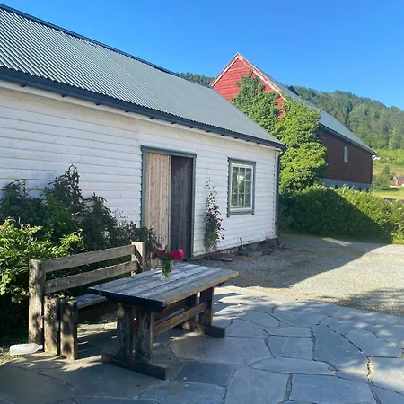 Villa Cozy House Closw