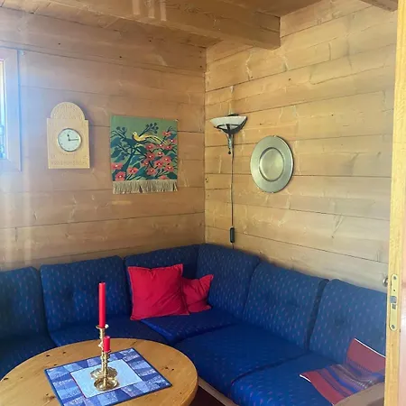 Cozy House Closw