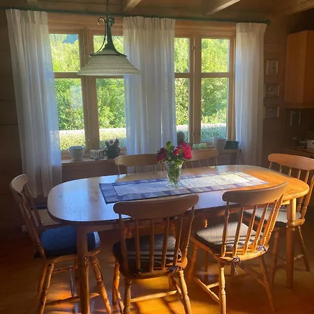 Cozy House Closw