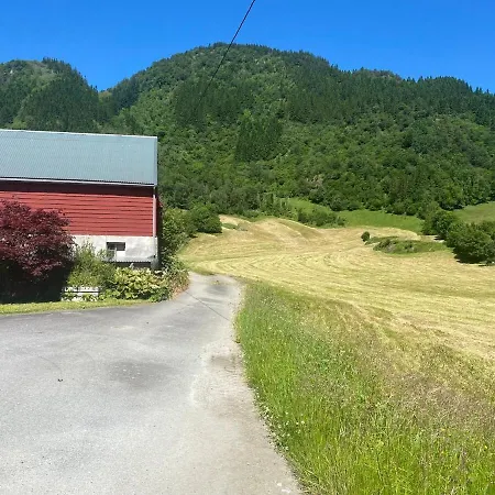 Cozy House Closw Lii